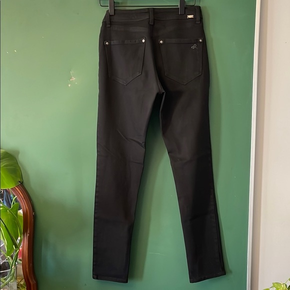 DL1961 Women's 27 Black Skinny Jeans 4way Stretch Nina - Picture 5 of 5